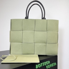 Bottega Veneta Shopping Bags